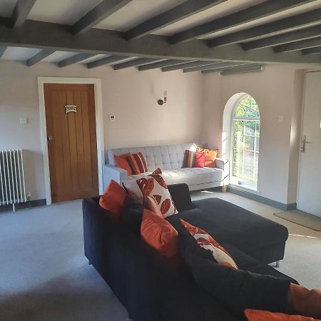 Willow Tree Farm Cottage With Bbq Hut Tattershall Thorpe Dış mekan fotoğraf